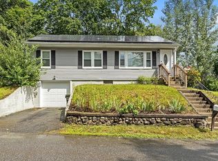 11 Pitman Rd, Athol, MA 01331