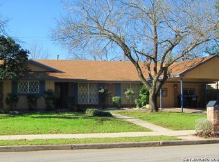 9711 Astronaut Dr, San Antonio, TX 78217
