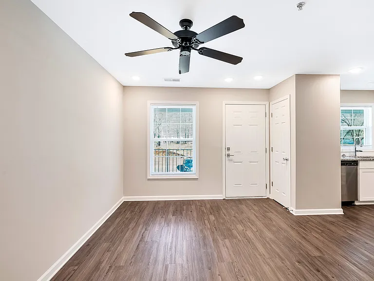 Lofts at Mill Creek Apartments — Photo 61