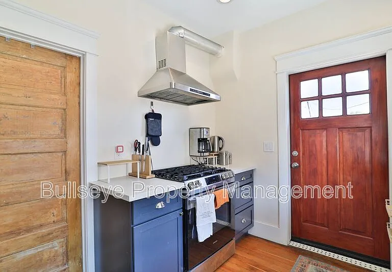 1238 E McKinley St — Photo 7