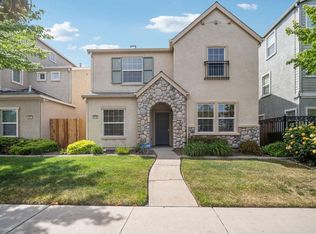 8218 Winterhead Ln, Sacramento, CA 95823