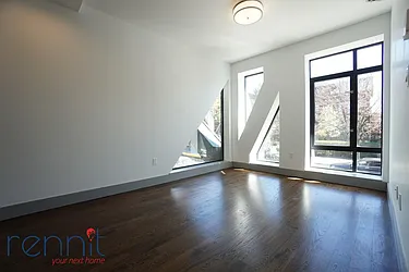 Rented by Rennit Inc.