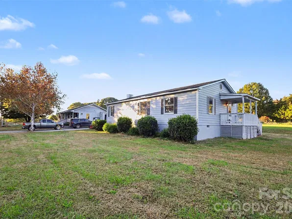 11504 Moores Chapel Rd, Charlotte, NC 28214