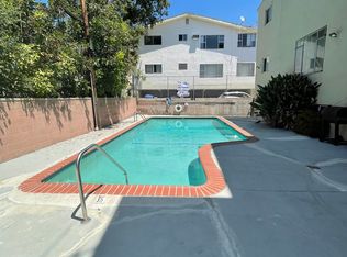 1757 Serrano, Los Angeles, CA 90027