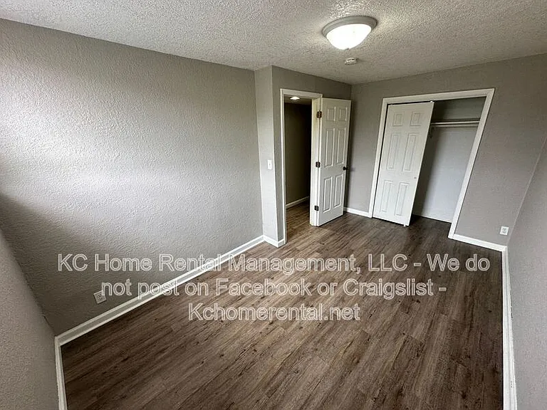 300 Hill St #A — Photo 23