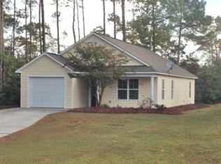 134 Holly Tree Ln, Hampstead, NC 28443