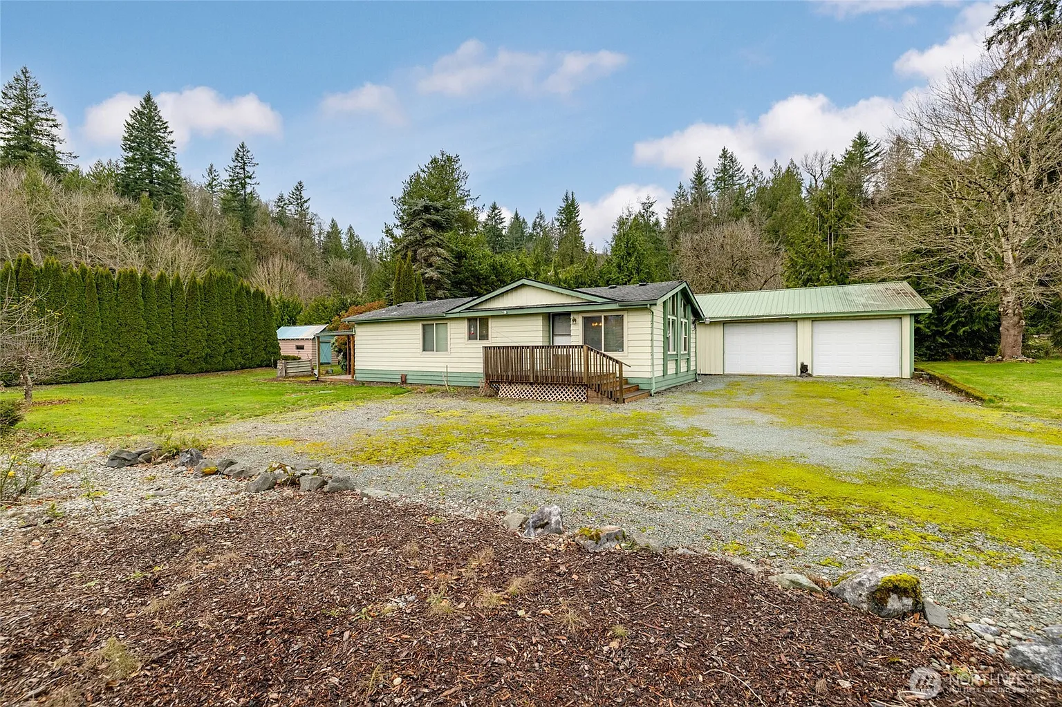 8018 Pipeline Road Road photo 1