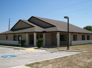 146 Laurel Vista Dr, Lakehills, TX 78063