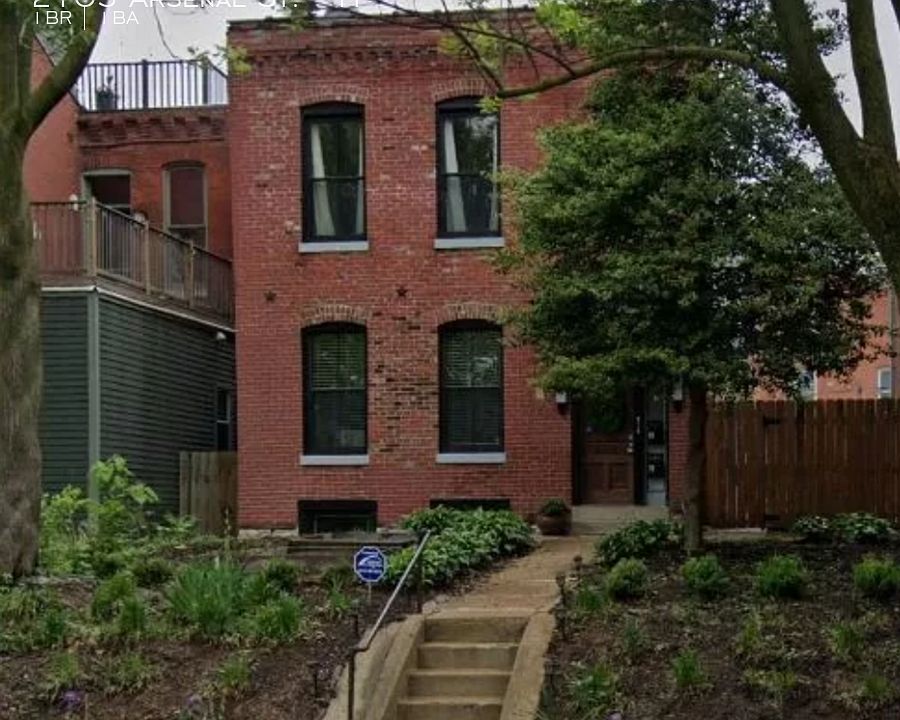 1st image of 2105 Arsenal St #1F