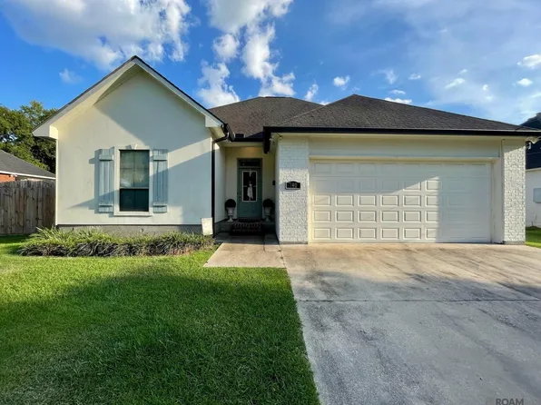 740 Lakeview Dr, Denham Springs, LA 70726