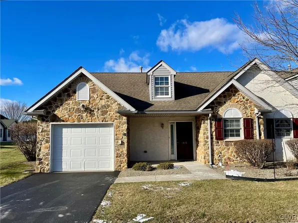 1365 Upstream Farm Rd, Easton, PA 18040