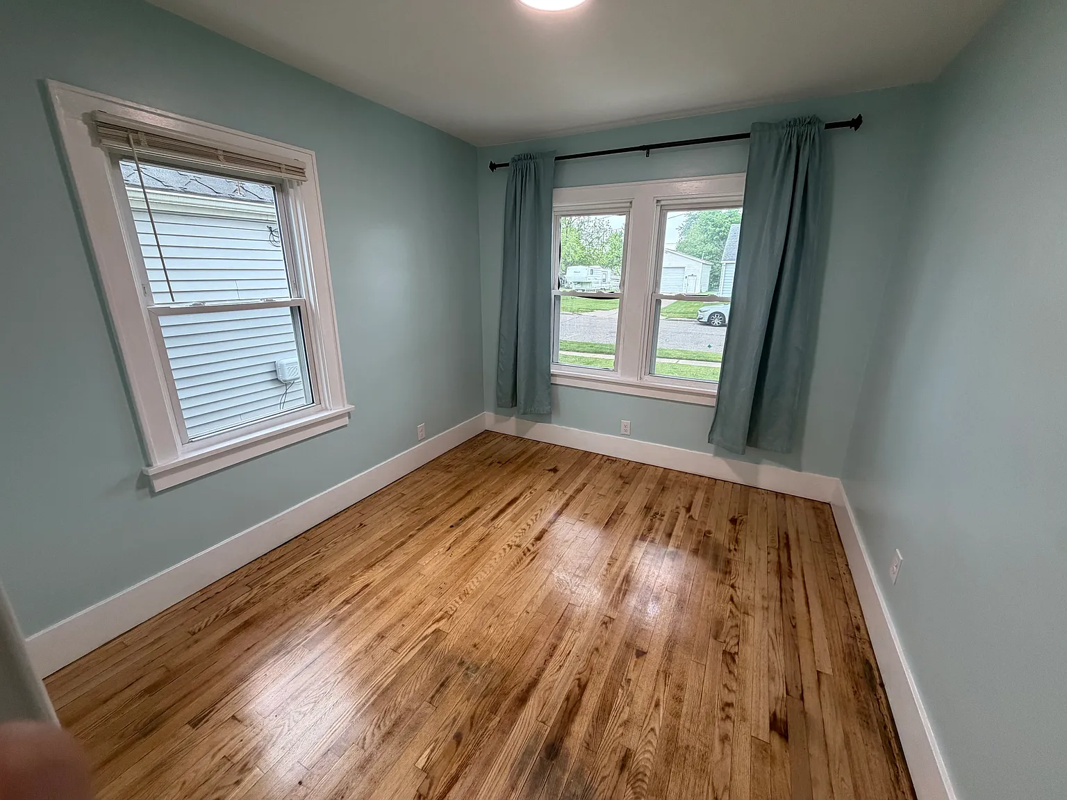 2 bed, 816 sqft, $1,600 — Photo 4