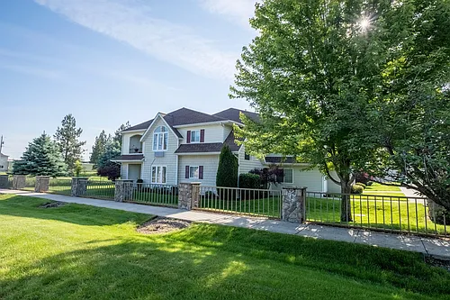 304 N Greensferry Rd #208 Photo 1