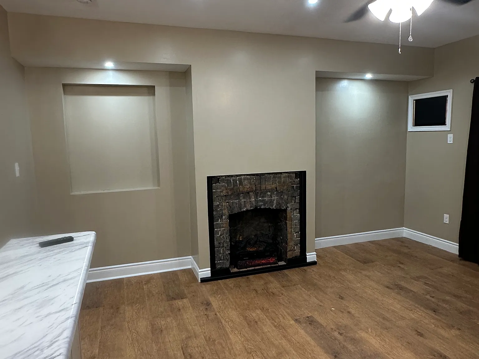 Studio, 450 sqft, $1,250 — Photo 4