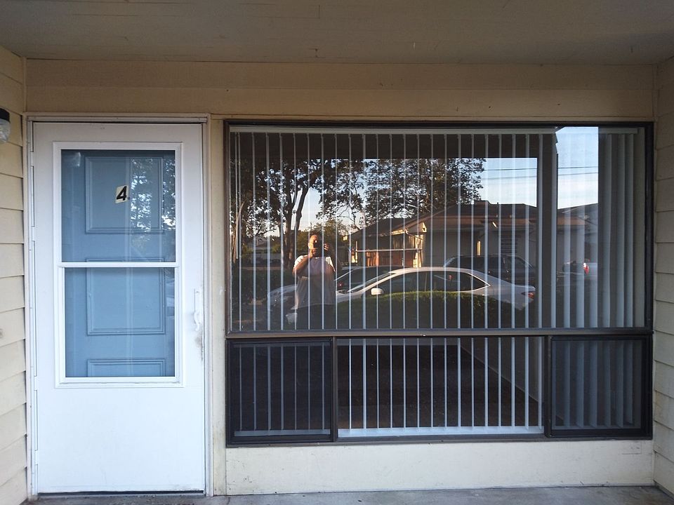 1st image of 5925 99th St SW #4