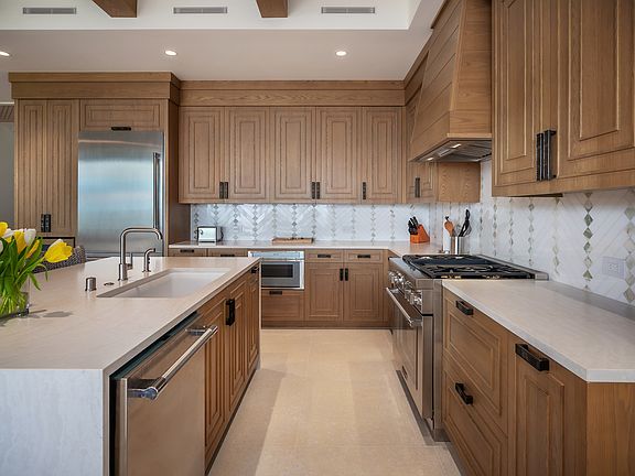 4th image of 3770 Alaoli Way #2004