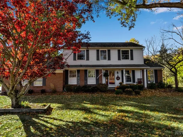 1327 Underhill Rd, East Aurora, NY 14052