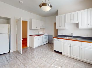 61 Museum St #2, Cambridge, MA 02138