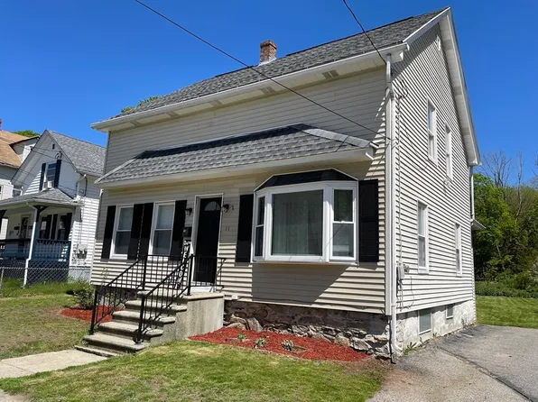 11 Spring St, Webster, MA 01570