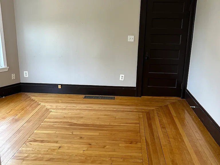 15 Breck St #2 — Photo 7