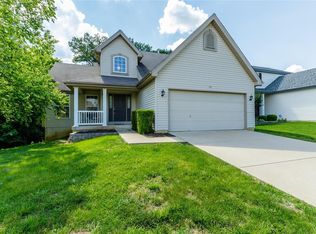 214 Spring Borough Dr, O'Fallon, MO 63368