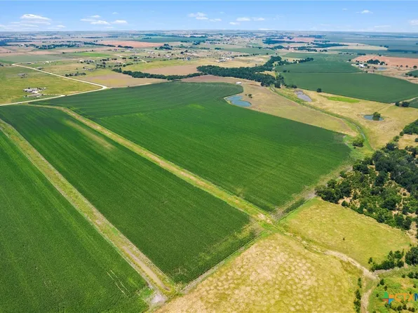 1117 County Road 423, Taylor, TX 76574