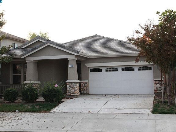 2nd image of 1523 N Silvervale St