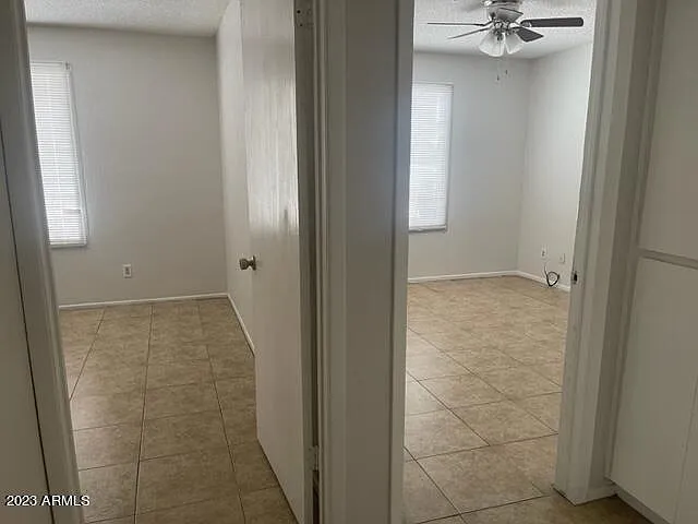 2918 W Glendale Ave — Photo 10