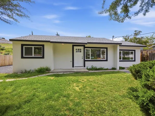 4379 Ironton Dr, West Richland, WA 99353