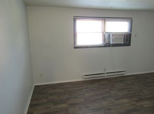 1715 Westridge Ct #3, Dubuque, IA 52002