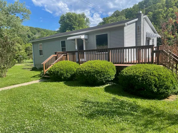 2724 Shopes Crk, Ashland, KY 41102