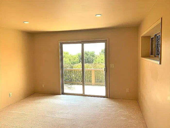 25738 Tierra Grande Dr — Photo 8