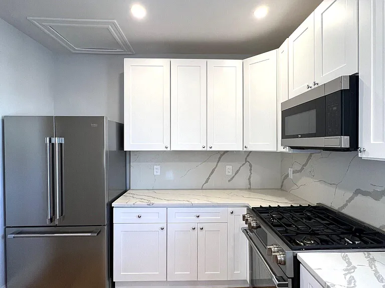 73 Winchester St #3 — Photo 3