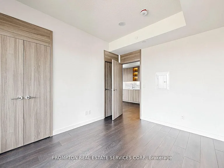 68 Esther Shiner Blvd #1011 — Photo 12