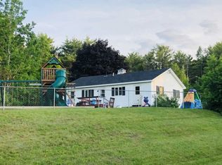 24 Center St, Nobleboro, ME 04555