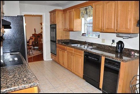 5th image of 7311 Alto Caro Dr