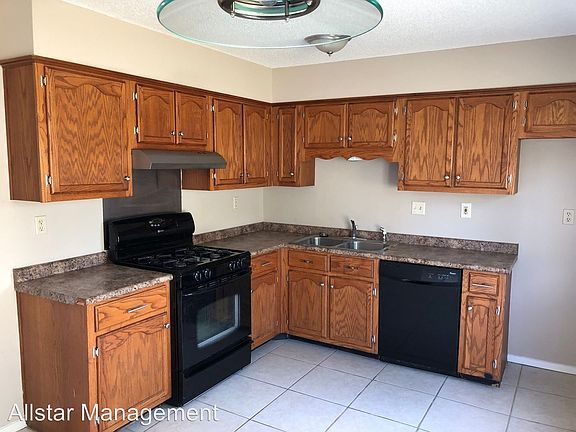 3rd image of 10090 Williford Dr