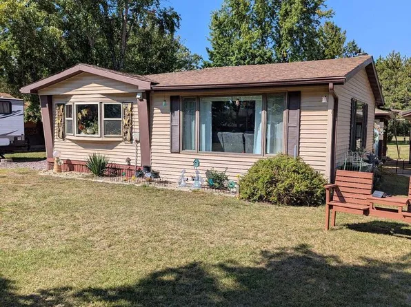 W1010 Laurie Lane, Montello, WI 53949