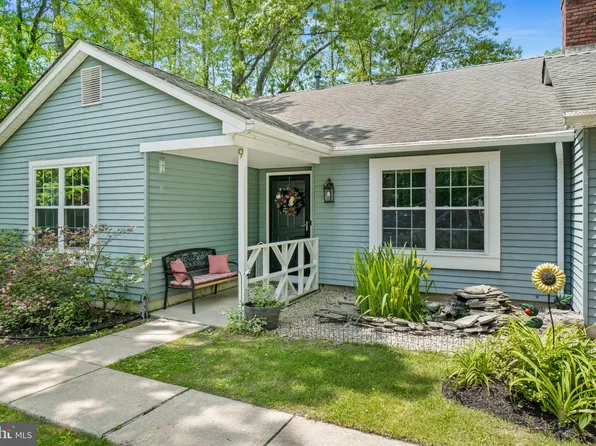 9 Jefferson Ct, Berlin, NJ 08009