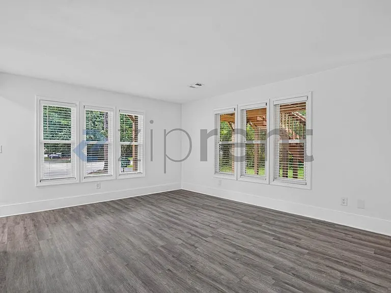 4013 Hawthorne Ave SE #3 — Photo 6