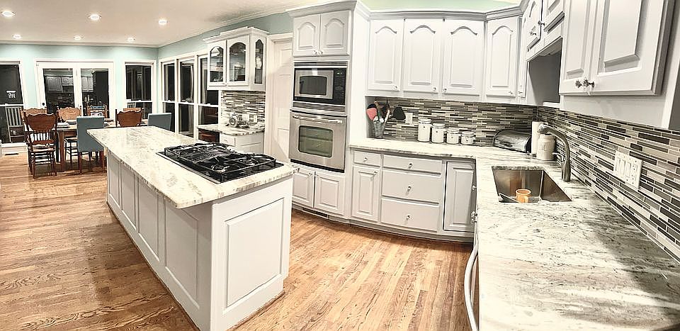 What Is A Gourmet Kitchen VS Regular Kitchen - Marietta