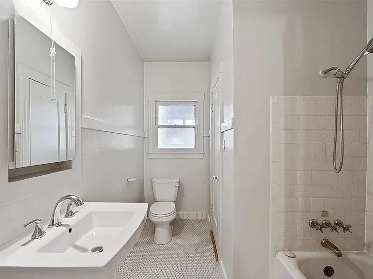 2366 Virginia St #1-4 — Photo 14
