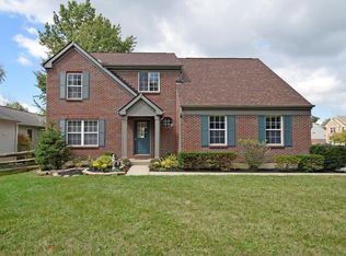 8615 Sunmont Dr, Cincinnati, OH 45255