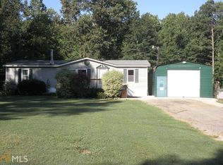 5722 Wayne Dr, Flowery Branch, GA 30542