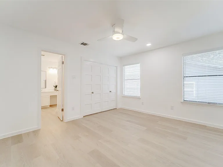 12815 Carrera Dr — Photo 16