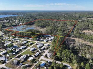 122 Douglas St, Crescent City, FL 32112