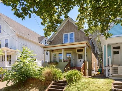 546 NE Stanton St, Portland, OR, 97212