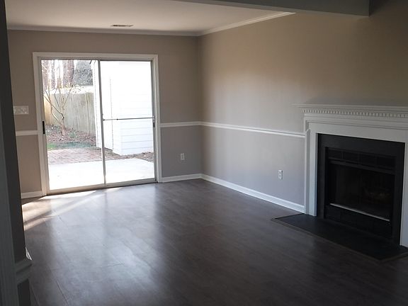 2nd image of 435 Bryan Ct