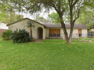 2511 River Rdg, Conroe, TX 77385