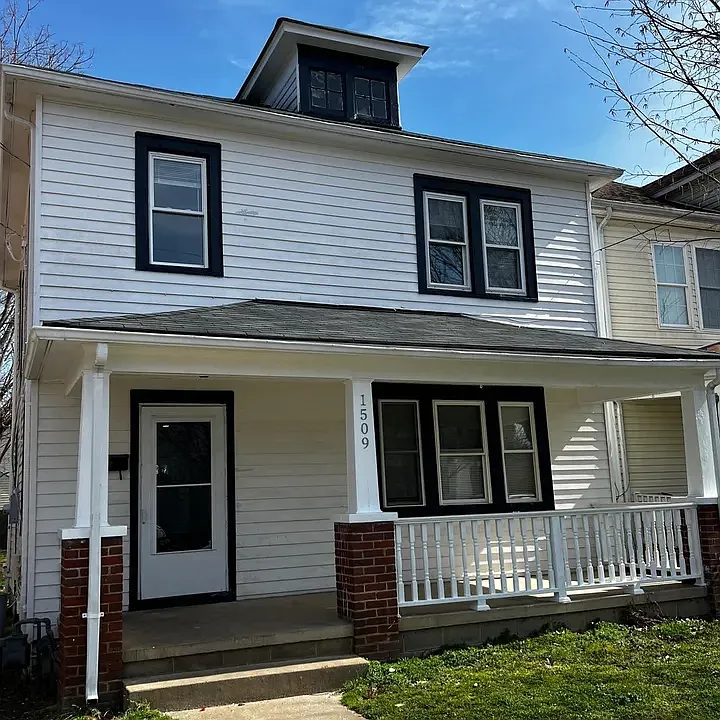 1509 Charles St